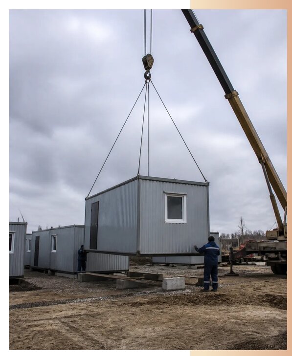 Установка бытовок с доставкой в Рославле по цене от 5138 р. | БытовкаПрофи-Рлв